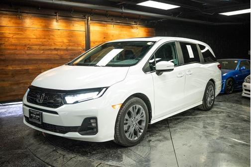2025 Honda Odyssey Touring