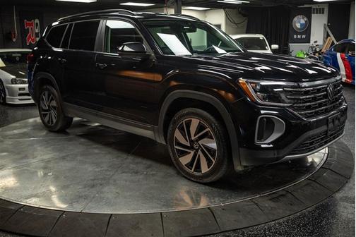 2024 Volkswagen Atlas 2.0T SE