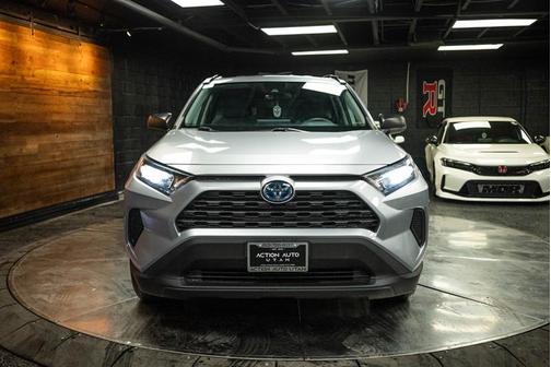 2021 Toyota RAV4 Hybrid LE