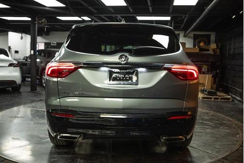 2024 Buick Enclave Premium