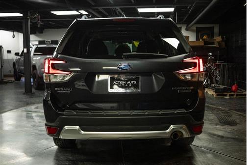 Dark Gray Metallic 2019 Subaru Forester Touring
