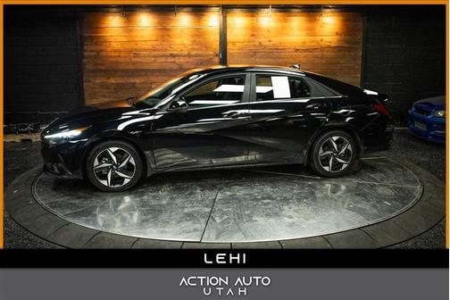 2023 Hyundai ELANTRA HEV Limited