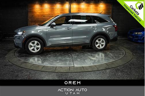 2023 Kia Sorento LX