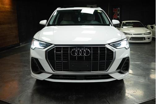 2023 Audi Q3 45 S line Premium