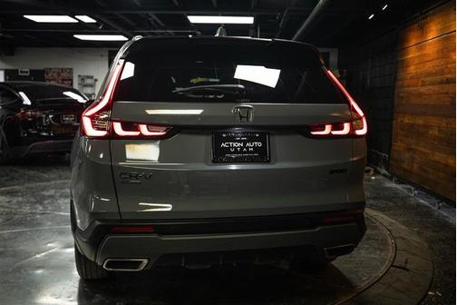 Gray 2024 Honda CR-V Hybrid Sport-L