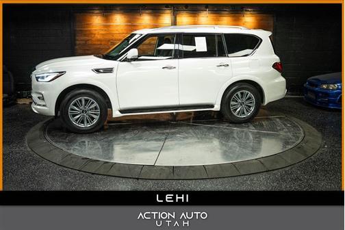 2024 INFINITI QX80 Luxe