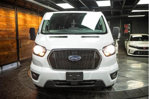 2024 Ford Transit-350 XLT