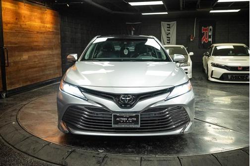 2018 Toyota Camry XLE