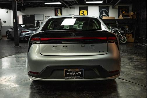 2024 Toyota Prius LE