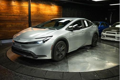 2024 Toyota Prius LE