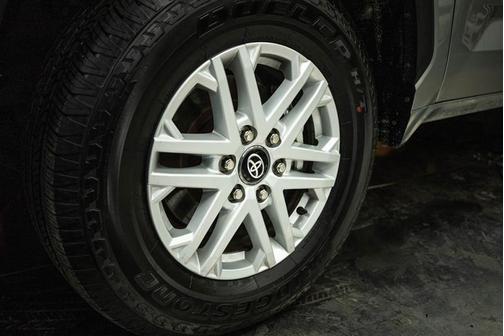 2025 Toyota Tundra SR5