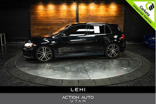 2016 Volkswagen Golf R 4-Door