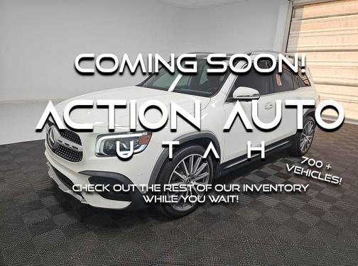 White 2022 Mercedes-Benz GLB 250 Base 4MATIC