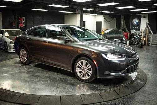 2015 Chrysler 200 Limited
