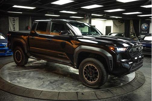 2024 Toyota Tacoma TRD Off Road