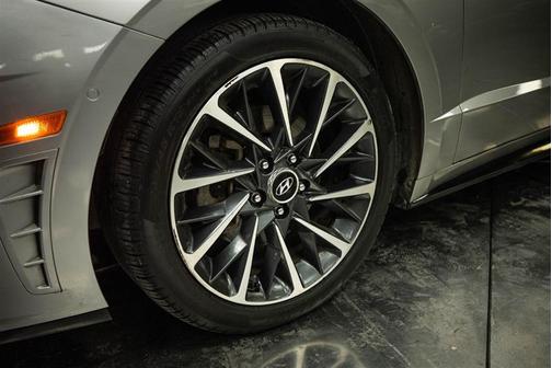 Silver 2021 Hyundai SONATA Limited