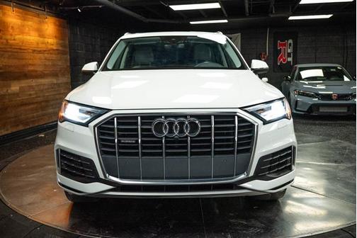 2020 Audi Q7 55 Premium