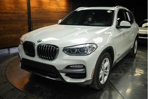 White 2018 BMW X3 xDrive30i
