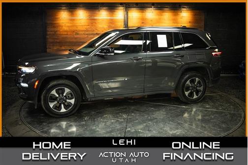 Gray 2024 Jeep Grand Cherokee 4xe Base