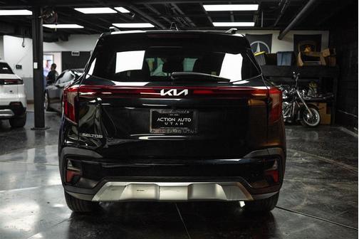 2024 Kia Seltos EX