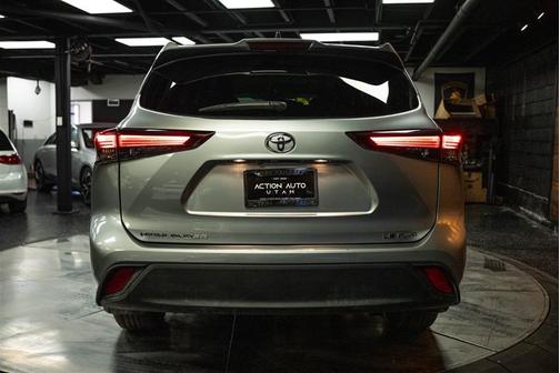 2024 Toyota Highlander XLE