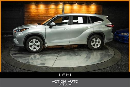 2024 Toyota Highlander XLE