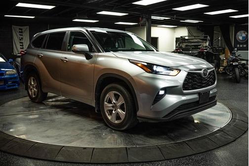 2024 Toyota Highlander XLE