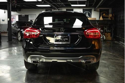 2019 Mercedes-Benz GLA 250 Base 4MATIC