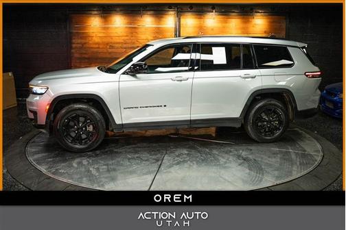 2024 Jeep Grand Cherokee L Laredo