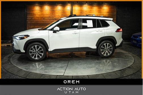 2024 Toyota Corolla Cross XLE