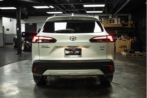 2024 Toyota Corolla Cross XLE