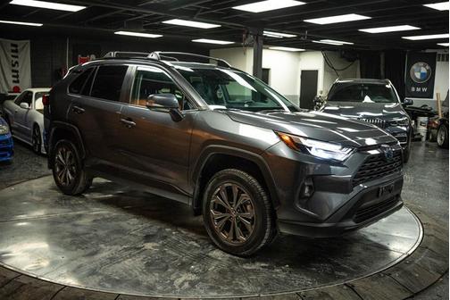 2024 Toyota RAV4 Hybrid XLE Premium