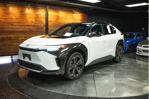 2023 Toyota bZ4X Limited