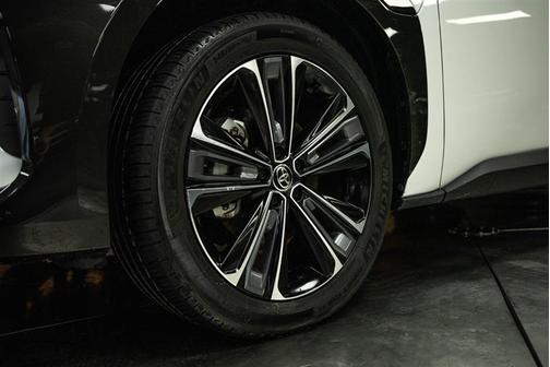 2023 Toyota bZ4X Limited