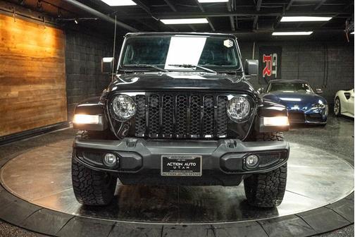 2021 Jeep Gladiator Sport