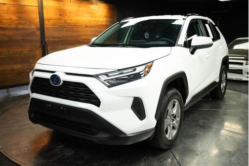 2023 Toyota RAV4 Hybrid LE