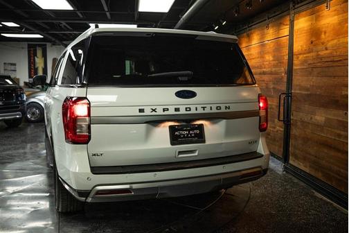 2023 Ford Expedition Max XLT