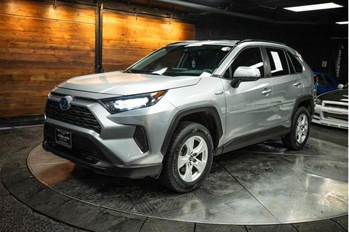 2020 Toyota RAV4 Hybrid LE