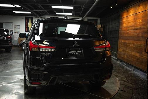 2024 Mitsubishi Outlander Sport ES