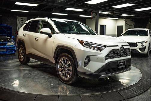 2019 Toyota RAV4 Limited