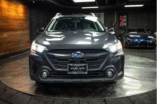 2023 Subaru Outback Premium