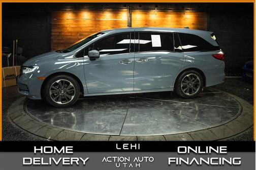 Gray 2023 Honda Odyssey Elite