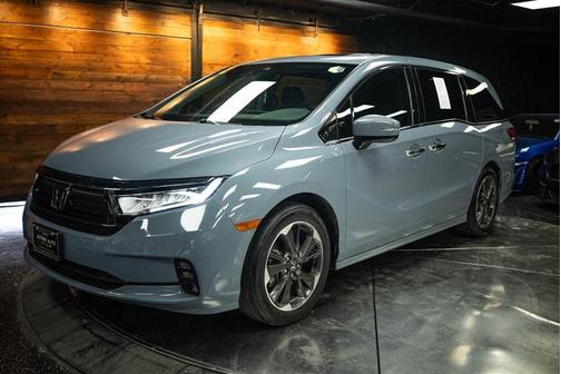 Gray 2023 Honda Odyssey Elite