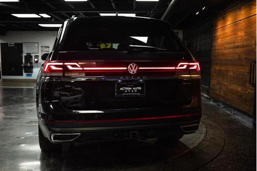 2024 Volkswagen Atlas 2.0T SE
