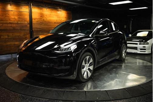 2020 Tesla Model Y Long Range
