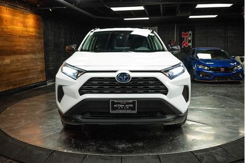 2021 Toyota RAV4 Hybrid LE