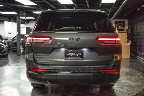 2024 Jeep Grand Cherokee L Laredo