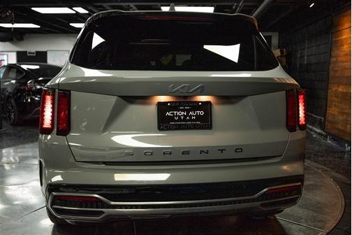 2022 Kia Sorento EX