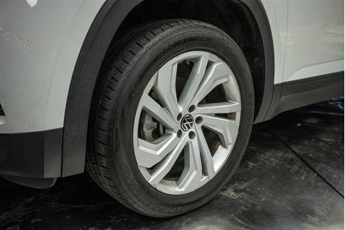 2021 Volkswagen Atlas 3.6 V6 SE w/ Technology