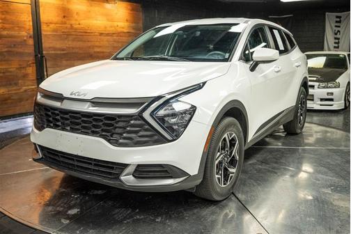 2023 Kia Sportage LX